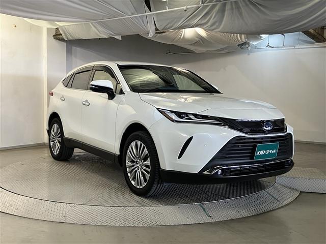 ハリアーハイブリッド Ｚ　レザーパッケージ　リヤカメラ　スマートキ　本革　横滑り防止機能　盗難防止装置　ＡＢＳ　キーフリーシステム　電動パワーシート　アルミホイール　ＬＥＤランプ　ナビ＆ＴＶ　メディアプレイヤー接続　ドライブレコーダ　エアコン（3枚目）