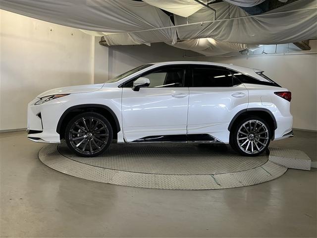 RX RX450h バージョンL TVナビ エアロ 革S 横滑り防止機能 キーレス 100V エアバッグ 地デジ エアコン アルミホイール LEDヘッド 盗難防止装置 ABS DVD ミュージックプレイヤー接続可 メモリナビ ETC(4枚目)