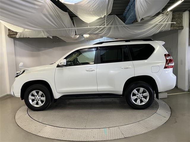 ランドクルーザープラド TX スマートキ- パワーウィンドウ サイドエアバック ABS セキュリティ 横滑防止装置 Rカメラ AW エアコン ダブルエアバッグ パートタイム4WD LEDヘット ナビ&TV メモリナビ キーレス(4枚目)