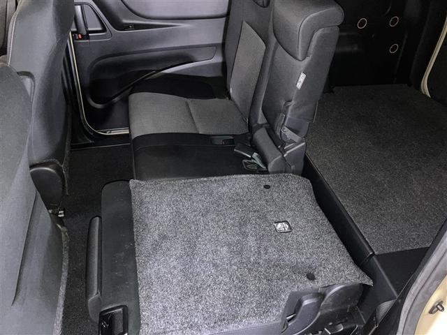 シエンタ ハイブリッド　ファンベースＧ　ブレーキサポート　横滑防止装置　助手席エアバック　ＤＶＤ再生可　キーレスエントリー　Ｂカメラ　エアバッグ　盗難防止システム　ＬＥＤライト　パワーウィンドウ　ＥＴＣ　ＡＢＳ　ウォークスルー　ナビＴＶ（15枚目）