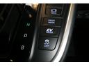 ハイブリッドＳ－Ｇ　衝突回避ブレーキ　ダブルエアコン　イモビ　クルコン　バックガイドモニター　横滑り防止装置　ＬＥＤヘッドライト　キーレス　スマートキー　３列シート　ＤＶＤ再生　ＥＴＣ　ミュージックプレイヤー接続可（31枚目）
