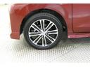 アルミホイールもお車のイメージに合っていてカッコイイです☆