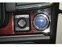 ロイヤルサルーン　ダブルエアコン　本革　フルセグテレビ　Ｂカメラ　ＬＥＤヘッドランプ　ＤＶＤ再生機能　盗難防止システム　スマキー　オートクルーズコントロール　ＥＳＣ　ＥＴＣ付き　アルミホイール　カーテンエアバッグ　ＰＷ（28枚目）