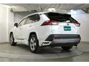 RAV4 ハイブリッドG 衝突被害軽減装置 パノラマサンルーフ AC100V電源 エアロ バックモニター 地デジTV LEDヘッドライト スマキー 電動シ-ト AWD TVナビ パワステ 横滑り防止装置 クルコン AAC AW(6枚目)