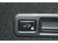 �ڥѥ�Хå��ɥ��ۥܥ���򲡤������Ǽ�ư�ǥХå��ɥ��γ��Ĥ��Ǥ��ޤ��� 3