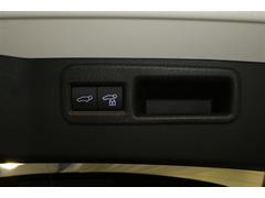 �ڥѥ�Хå��ɥ��ۥܥ���򲡤������Ǽ�ư�ǥХå��ɥ��γ��Ĥ��Ǥ��ޤ��� 3