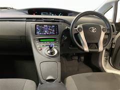 ����ѥͼ���ϡ���������Ϥ����֤����ܥ������֤���Ƥ��ꡢ�ɥ饤�С��λȤ����꤬��θ����Ƥ��ޤ��� 4