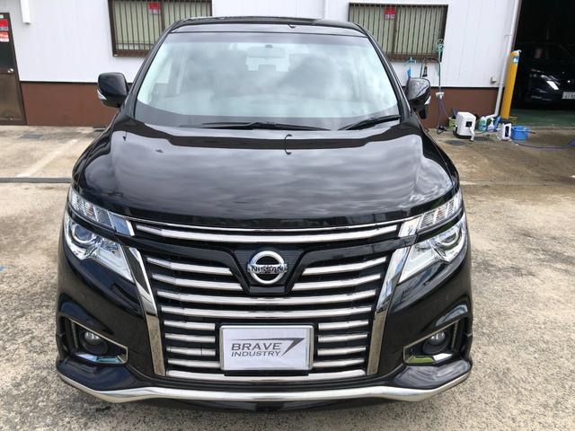 エルグランド ２５０ハイウェイスターＳ　アーバンクロム　アルパイン８型フルセグナビ　アルパインフリップダウンモニター　バックカメラ両側パワースライドドア　ＬＥＤヘッドライト　ハーフレザーシート　スマートキー　プッシュスタート　ＥＴＣ（26枚目）
