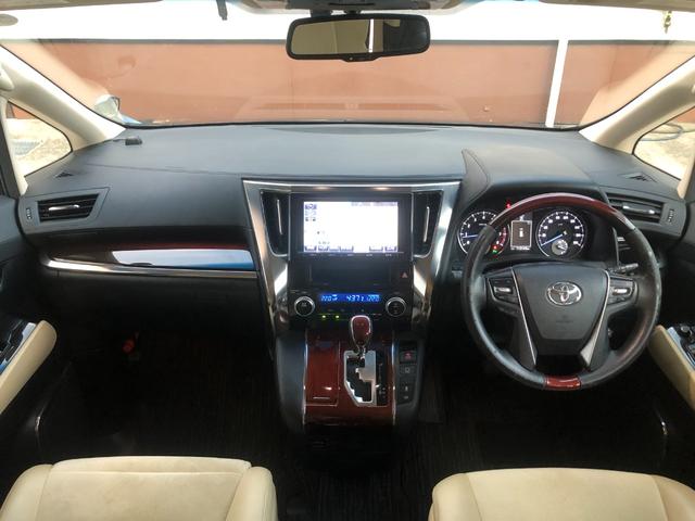 ヴェルファイア ２．５Ｖ　純正ナビ　フルセグ　バックカメラ　両側電動スライドドアパワーバックドア　ＥＴＣ　スマートキー　プッシュスタート　ハーフレザーシート　ＬＥＤヘッドライト（7枚目）