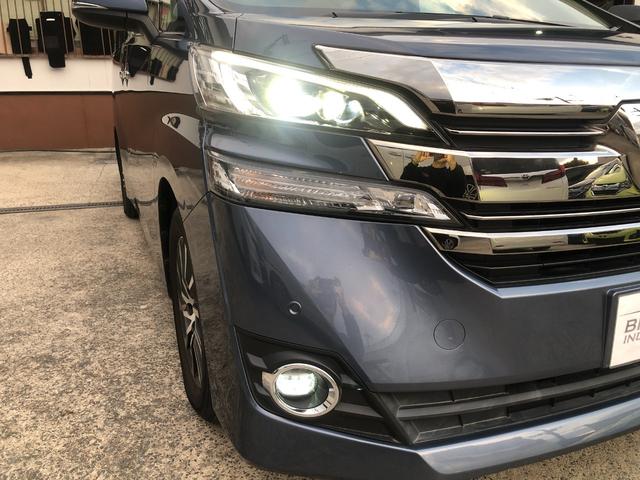 ヴェルファイア ２．５Ｖ　純正ナビ　フルセグ　バックカメラ　両側電動スライドドアパワーバックドア　ＥＴＣ　スマートキー　プッシュスタート　ハーフレザーシート　ＬＥＤヘッドライト（46枚目）