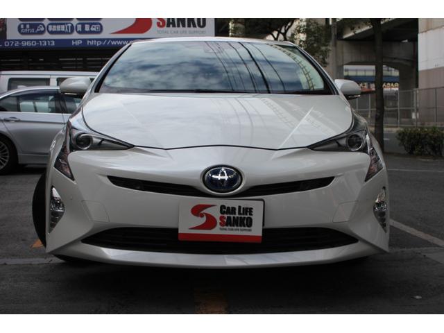 プリウス Ｓセーフティプラス　ワンオーナー車　セーフティセンス　インテリジェントクリアランスソナー　ＬＥＤヘッドライト　ＬＥＤフォグ　純正９インチナビ　フルセグＴＶ　Ｂｌｕｅｔｏｏｔｈ　バックカメラ　ＥＴＣ　ドライブレコーダー（2枚目）