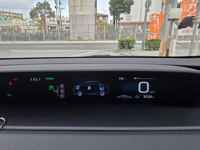 プリウス Ｓセーフティプラス　ワンオーナー車　セーフティセンス　インテリジェントクリアランスソナー　ＬＥＤヘッドライト　ＬＥＤフォグ　純正９インチナビ　フルセグＴＶ　Ｂｌｕｅｔｏｏｔｈ　バックカメラ　ＥＴＣ　ドライブレコーダー（15枚目）