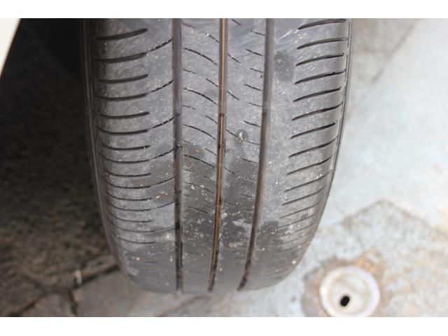 プリウス Ｓセーフティプラス　ワンオーナー車　セーフティセンス　インテリジェントクリアランスソナー　ＬＥＤヘッドライト　ＬＥＤフォグ　純正９インチナビ　フルセグＴＶ　Ｂｌｕｅｔｏｏｔｈ　バックカメラ　ＥＴＣ　ドライブレコーダー（36枚目）