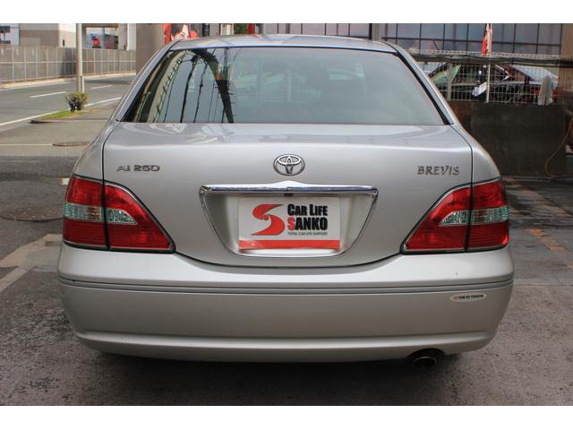 ブレビス Ａｉ２５０　黒革シート　パワーシート　シートヒーター　電動リヤサンシェード　サンルーフ　社外アルミ　ＨＩＤライト　フォグランプ　キーレス　ＥＴＣ　バックカメラ　タイミングベルト交換済みステッカー有り（5枚目）