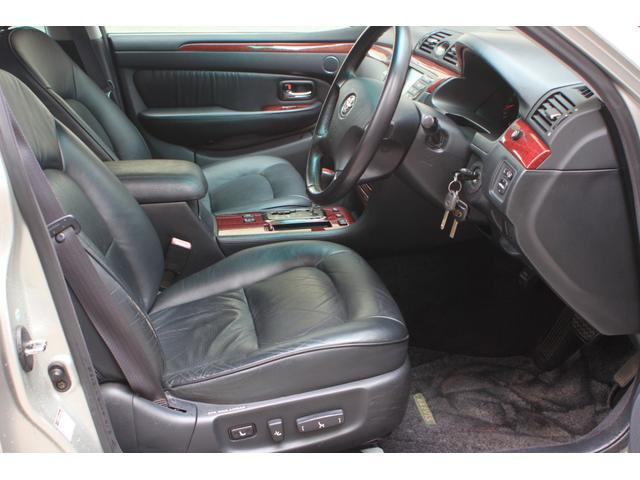 ブレビス Ａｉ２５０　黒革シート　パワーシート　シートヒーター　電動リヤサンシェード　サンルーフ　社外アルミ　ＨＩＤライト　フォグランプ　キーレス　ＥＴＣ　バックカメラ　タイミングベルト交換済みステッカー有り（7枚目）