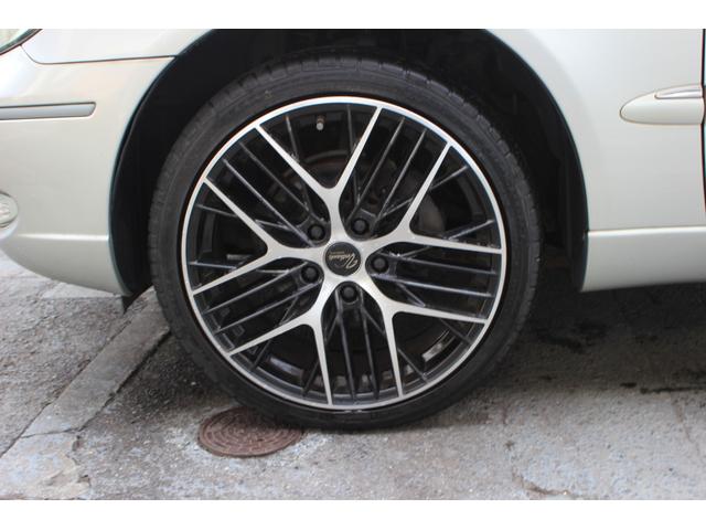 ブレビス Ａｉ２５０　黒革シート　パワーシート　シートヒーター　電動リヤサンシェード　サンルーフ　社外アルミ　ＨＩＤライト　フォグランプ　キーレス　ＥＴＣ　バックカメラ　タイミングベルト交換済みステッカー有り（31枚目）