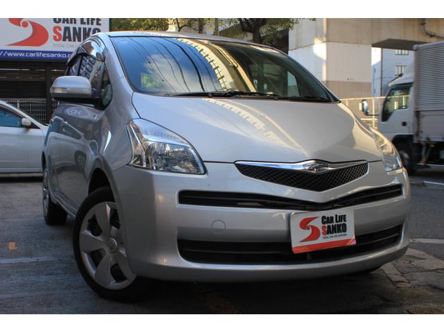 ラクティス Ｇ　ワンオーナー車　記録簿７枚　純正ナビ　キーレス　パドルシフト　クルーズコントロール（3枚目）