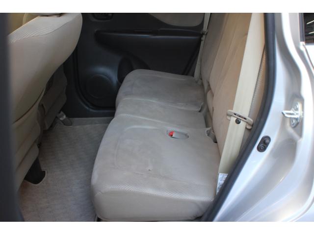 ラクティス Ｇ　ワンオーナー車　記録簿７枚　純正ナビ　キーレス　パドルシフト　クルーズコントロール（11枚目）