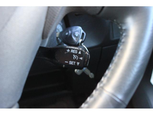 ラクティス Ｇ　ワンオーナー車　記録簿７枚　純正ナビ　キーレス　パドルシフト　クルーズコントロール（16枚目）