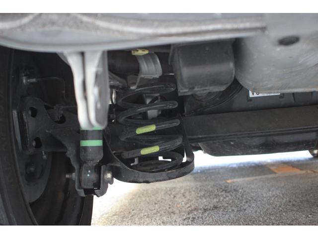 ラクティス Ｇ　ワンオーナー車　記録簿７枚　純正ナビ　キーレス　パドルシフト　クルーズコントロール（27枚目）