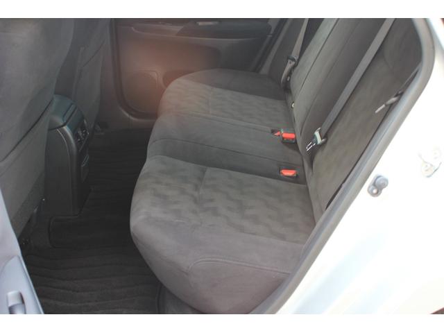 シルフィ X ワンオーナー車 走行4922キロ R2.R3.R4.R5.R6.R7年ディーラー記録簿 SDナビ フルセグTV Bluetooth バックカメラ ETC2.0 インテキー プッシュスタート ドラレコ(11枚目)