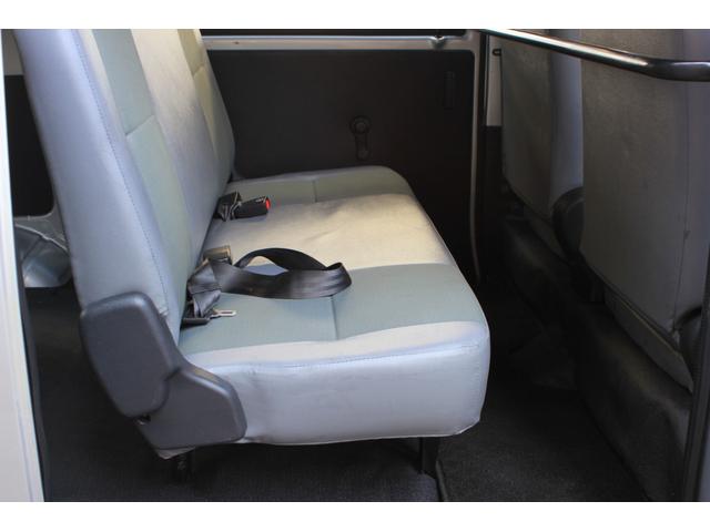 タウンエースバン ＤＸ　走行２９７９５キロ　前後ドラレコ　純正ナビ　フルセグＴＶ　Ｂｌｕｅｔｏｏｔｈ　バックカメラ　ＥＴＣ　ルーフキャリア　両側スライドドア（8枚目）