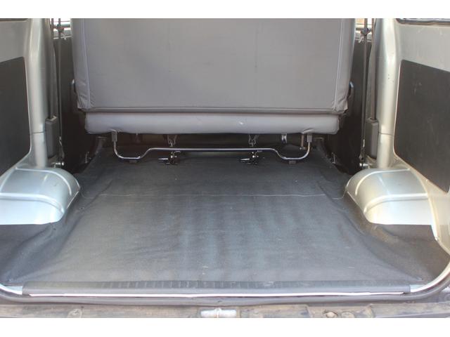 タウンエースバン ＤＸ　走行２９７９５キロ　前後ドラレコ　純正ナビ　フルセグＴＶ　Ｂｌｕｅｔｏｏｔｈ　バックカメラ　ＥＴＣ　ルーフキャリア　両側スライドドア（10枚目）