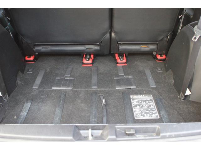 ３列目シートは画像の様に収納出来ます