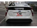プリウス Ｓセーフティプラス　ワンオーナー車　セーフティセンス　インテリジェントクリアランスソナー　ＬＥＤヘッドライト　ＬＥＤフォグ　純正９インチナビ　フルセグＴＶ　Ｂｌｕｅｔｏｏｔｈ　バックカメラ　ＥＴＣ　ドライブレコーダー（5枚目）