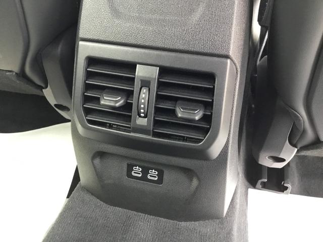１シリーズ １２０　Ｍスポーツ　ハイラインパッケージ　弊社試乗車　アルピンホワイト　テクノロジーＰＫＧ　ハイラインＰＫＧ　ハーマンカードンスピーカー　衝突被害軽減ブレーキ　ハンドルサポート前車追従クルーズコントロール　ａｐｐｌｅカーａｎｄｒｏｉｄオート（50枚目）