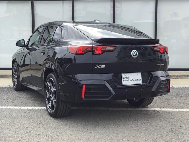 Ｘ２ ｘＤｒｉｖｅ　２０ｉ　Ｍスポーツ　弊社試乗車禁煙車　ブラックサファイア　ステアリングヒーター　全周囲カメラ　２０インチＡＷ　ａｐｐｌｅカー　ａｎｄｒｏｉｄオート対応ナビ　衝突被害軽減ブレーキ　前車追従クルーズコントロール（26枚目）