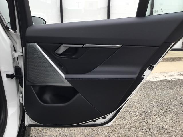 ５シリーズ ５２３ｄ　ｘＤｒｉｖｅ　Ｍスポーツ　ＡＲ弊社試乗車　アルピンホワイト　コンフォートドライビングパッケージ　全周囲カメラ　衝突被害軽減ブレーキ　前車追従クルーズコントロール　ＡＲ画像ナビ　４ゾーンエアコン（49枚目）