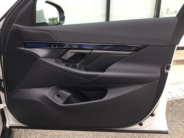 ５シリーズ ５２３ｄ　ｘＤｒｉｖｅ　Ｍスポーツ　ＡＲ弊社試乗車　アルピンホワイト　コンフォートドライビングパッケージ　全周囲カメラ　衝突被害軽減ブレーキ　前車追従クルーズコントロール　ＡＲ画像ナビ　４ゾーンエアコン（50枚目）