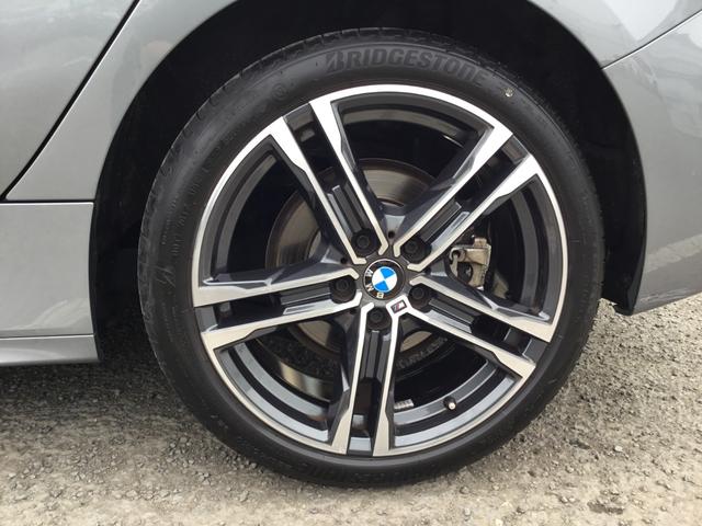 １シリーズ １１８ｄ　Ｍスポーツ　弊社試乗車禁煙車スカイスクレイパーグレー　１８インチアルミホィール　衝突被害軽減ブレーキ　前車追従クルーズコントロール　ａｐｐｌｅカープレイ対応ナビ　前後センサー　純正Ｂカメラ　ＬＥＤライト（10枚目）