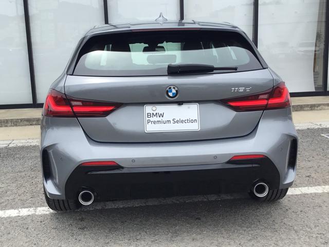 １シリーズ １１８ｄ　Ｍスポーツ　弊社試乗車禁煙車スカイスクレイパーグレー　１８インチアルミホィール　衝突被害軽減ブレーキ　前車追従クルーズコントロール　ａｐｐｌｅカープレイ対応ナビ　前後センサー　純正Ｂカメラ　ＬＥＤライト（12枚目）