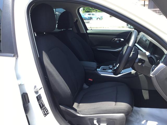 ３シリーズ ３２０ｄ　ｘＤｒｉｖｅ　１オーナー　認定中古車　２年正規ディラー保証　フロントカメラ　禁煙車　スタンダードモデル　アルピンホワイト　ＬＥＤヘッドライト　アクティブクルーズコントロール（34枚目）