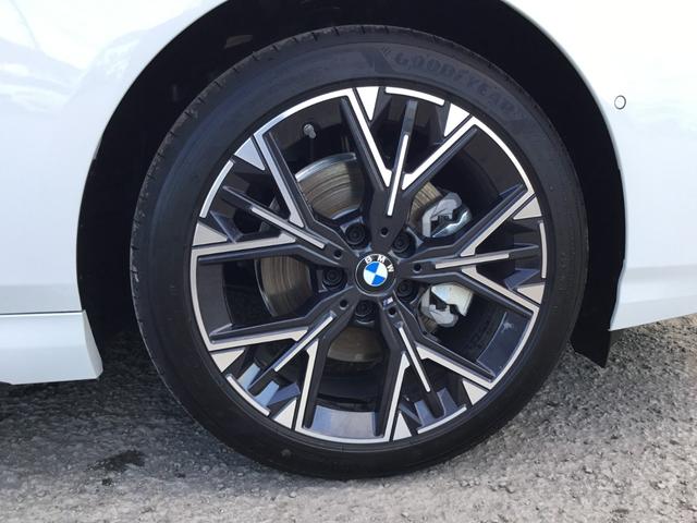 2シリーズ 220グランクーペ Mスポーツ 認定中古車 キドニーアイコニックグロー テクノロジーパッケージ ドライビングアシストプロフェッショナル 18インチアルミ アダプティブMサスペンンション(10枚目)