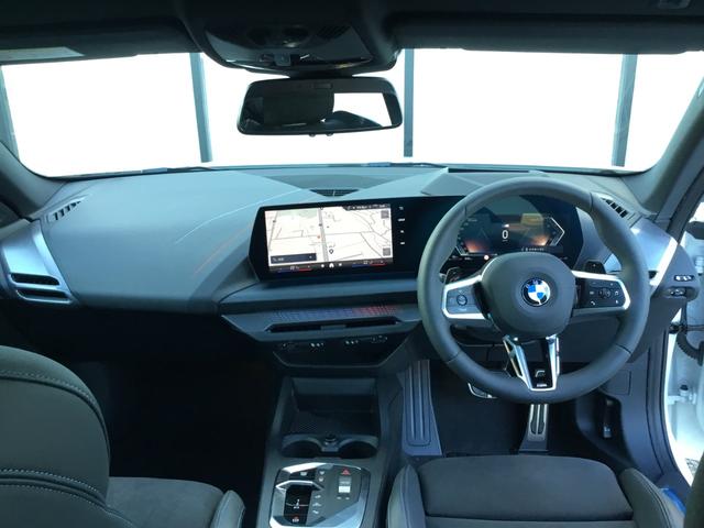 2シリーズ 220グランクーペ Mスポーツ 認定中古車 キドニーアイコニックグロー テクノロジーパッケージ ドライビングアシストプロフェッショナル 18インチアルミ アダプティブMサスペンンション(28枚目)