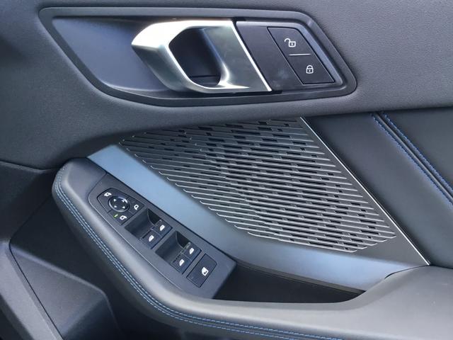 2シリーズ 220dグランクーペ Mスポーツ 認定中古車 キドニーアイコニックグロー テクノロジーパッケージ ドライビングアシストプロフェッショナル 18インチアルミ アダプティブMサスペンンション ヘッドアップディスプレイ(37枚目)