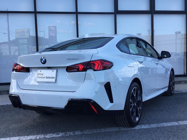 2シリーズ 220dグランクーペ Mスポーツ 認定中古車 キドニーアイコニックグロー テクノロジーパッケージ ドライビングアシストプロフェッショナル 18インチアルミ アダプティブMサスペンンション ヘッドアップディスプレイ(18枚目)