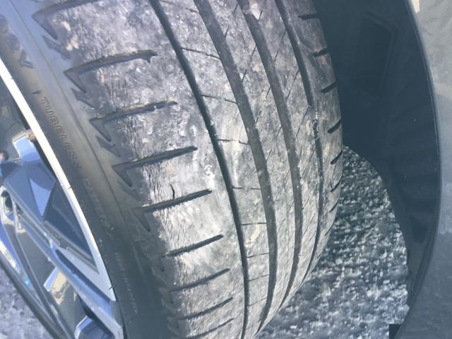 １シリーズ １１８ｄ　Ｍスポーツ　エディションジョイ＋　弊社１オーナー禁煙車ミネラルグレー　衝突被害軽減ブレーキ　前車追従クルーズコントロール衝突　アップルカープレイ対応ナビ　電動トランク　リアガラスフィルム施工　ナビパッケージ　コンフォートパッケージ（13枚目）
