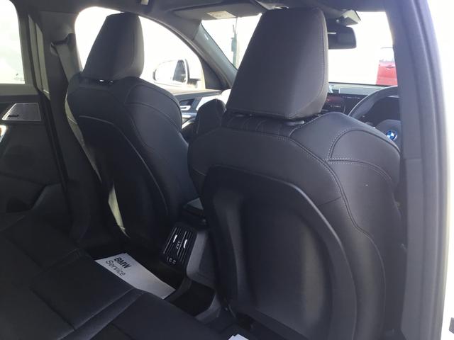 iX2 xDrive 30 Mスポーツ 弊社展示試乗車 アルピンホワイト ハイラインパッケージ 20インチアルミ ハーマンカードン アコースティックガラス 認定中古車 禁煙車両 ヘッドアップディスプレイ(44枚目)