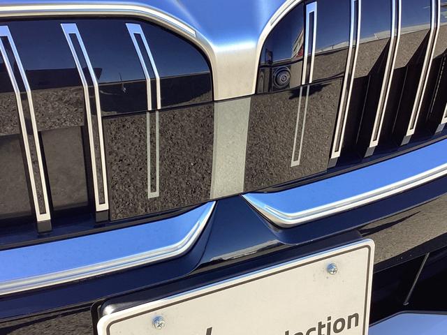 5シリーズ 523d xDrive Mスポーツ 弊社レンタUP 禁煙車 認定中古車 ミネラルホワイト AサスペンションPIAステアリング(4枚目)