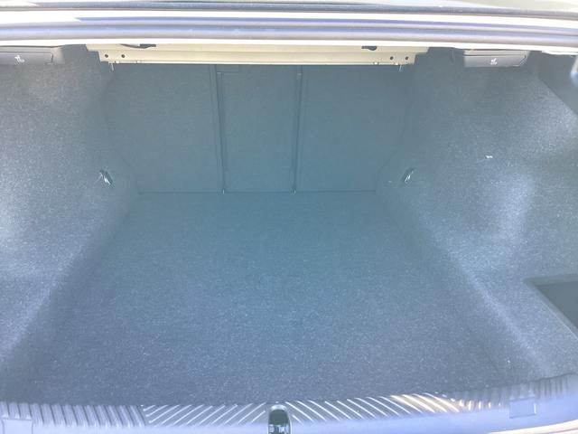 5シリーズ 523d xDrive Mスポーツ 弊社レンタUP 禁煙車 認定中古車 ミネラルホワイト AサスペンションPIAステアリング(21枚目)