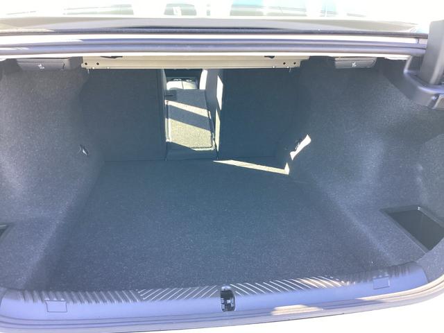 5シリーズ 523d xDrive Mスポーツ 弊社レンタUP 禁煙車 認定中古車 ミネラルホワイト AサスペンションPIAステアリング(24枚目)