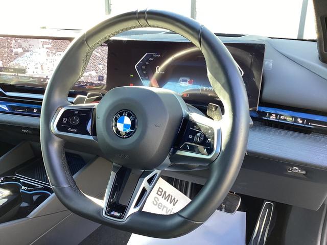 5シリーズ 523d xDrive Mスポーツ 弊社レンタUP 禁煙車 認定中古車 ミネラルホワイト AサスペンションPIAステアリング(27枚目)