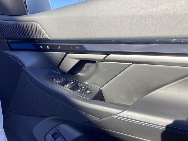 5シリーズ 523d xDrive Mスポーツ 弊社レンタUP 禁煙車 認定中古車 ミネラルホワイト AサスペンションPIAステアリング(36枚目)