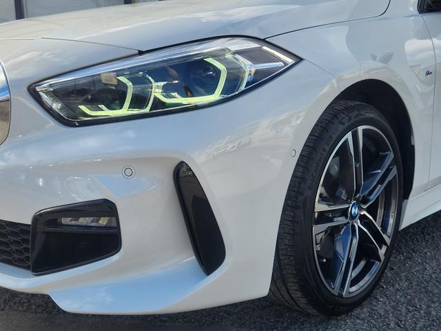 １シリーズ １１８ｉ　Ｍスポーツ　弊社１オーナー禁煙車ヘッドＵＰディスプレイ　衝突被害軽減ブレーキ　前車追従クルーズコントロール　アップルカープレイ対応ナビ　前席左右電動シート（3枚目）