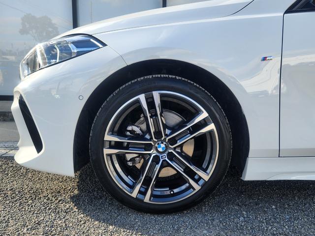 １シリーズ １１８ｉ　Ｍスポーツ　弊社１オーナー禁煙車ヘッドＵＰディスプレイ　衝突被害軽減ブレーキ　前車追従クルーズコントロール　アップルカープレイ対応ナビ　前席左右電動シート（13枚目）