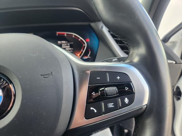 １シリーズ １１８ｉ　Ｍスポーツ　弊社１オーナー禁煙車ヘッドＵＰディスプレイ　衝突被害軽減ブレーキ　前車追従クルーズコントロール　アップルカープレイ対応ナビ　前席左右電動シート（25枚目）